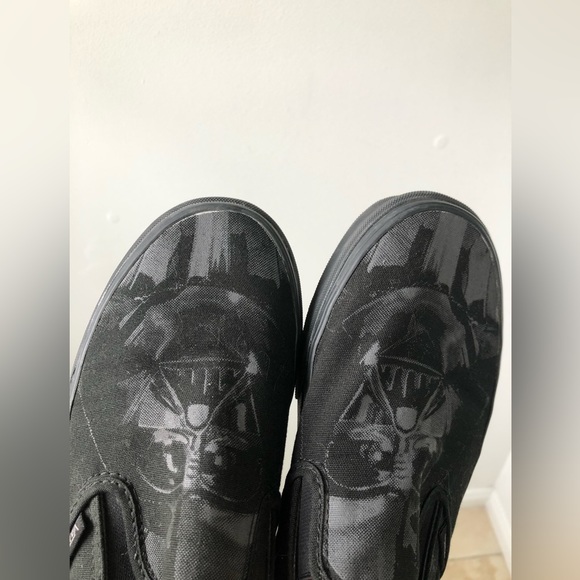 Limited edition Star Wars vans - Picture 13 of 15